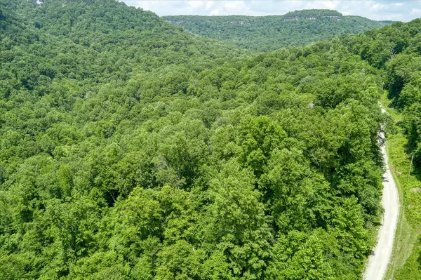 Jamestown, TN 38556,2 Apache Road