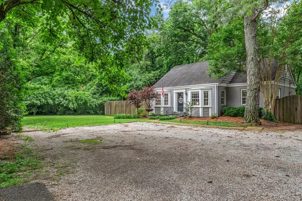 Nashville, TN 37204,907 Woodmont Blvd