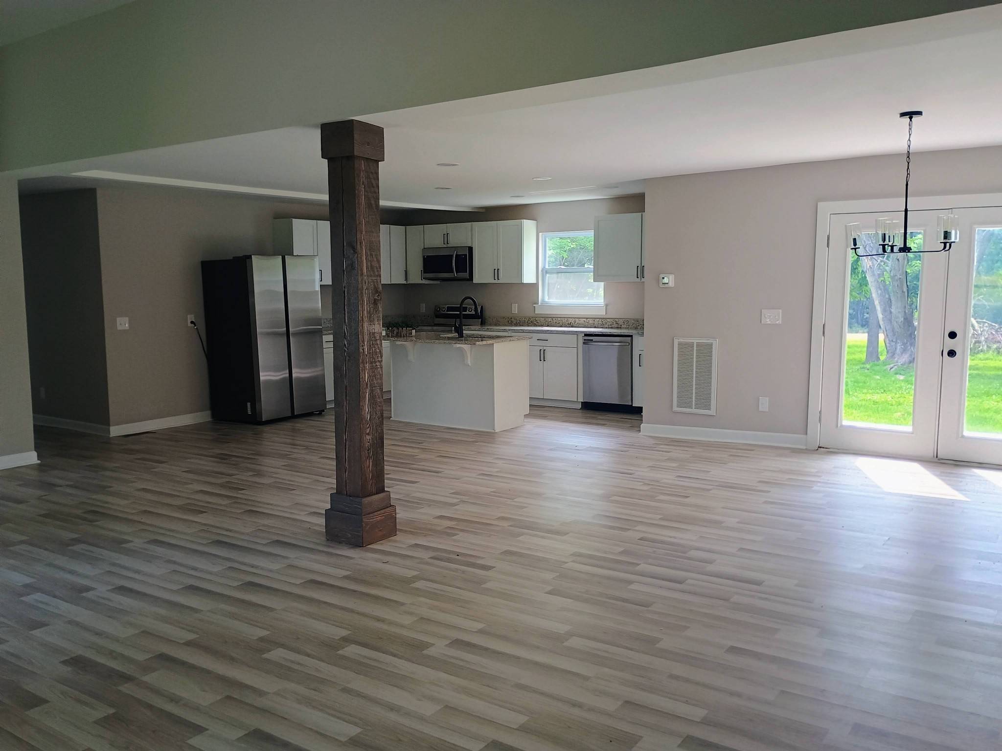 Lafayette, TN 37083,657 Chaffin Rd