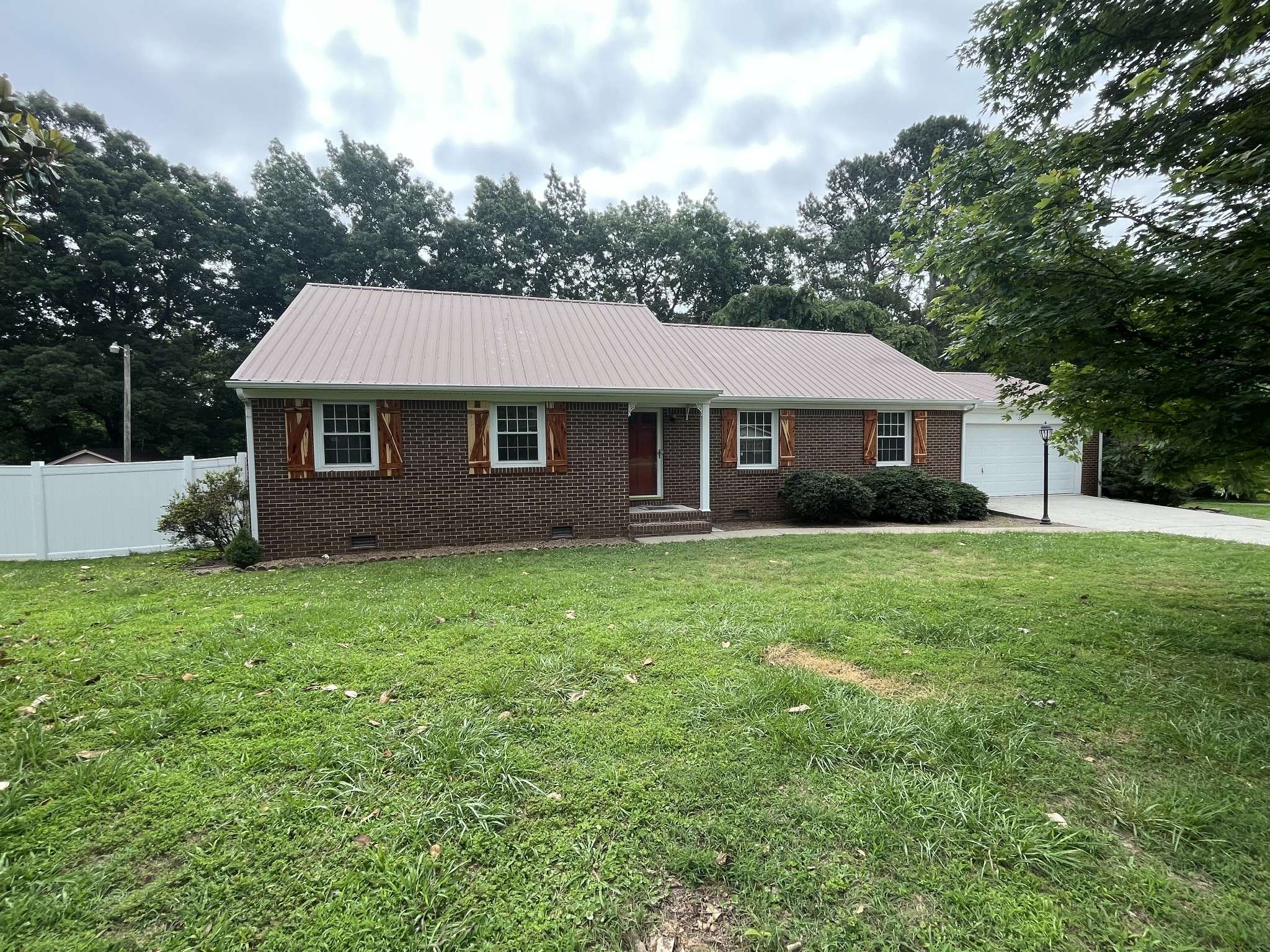 22 Plada Heights Rd, Fayetteville, TN 37334
