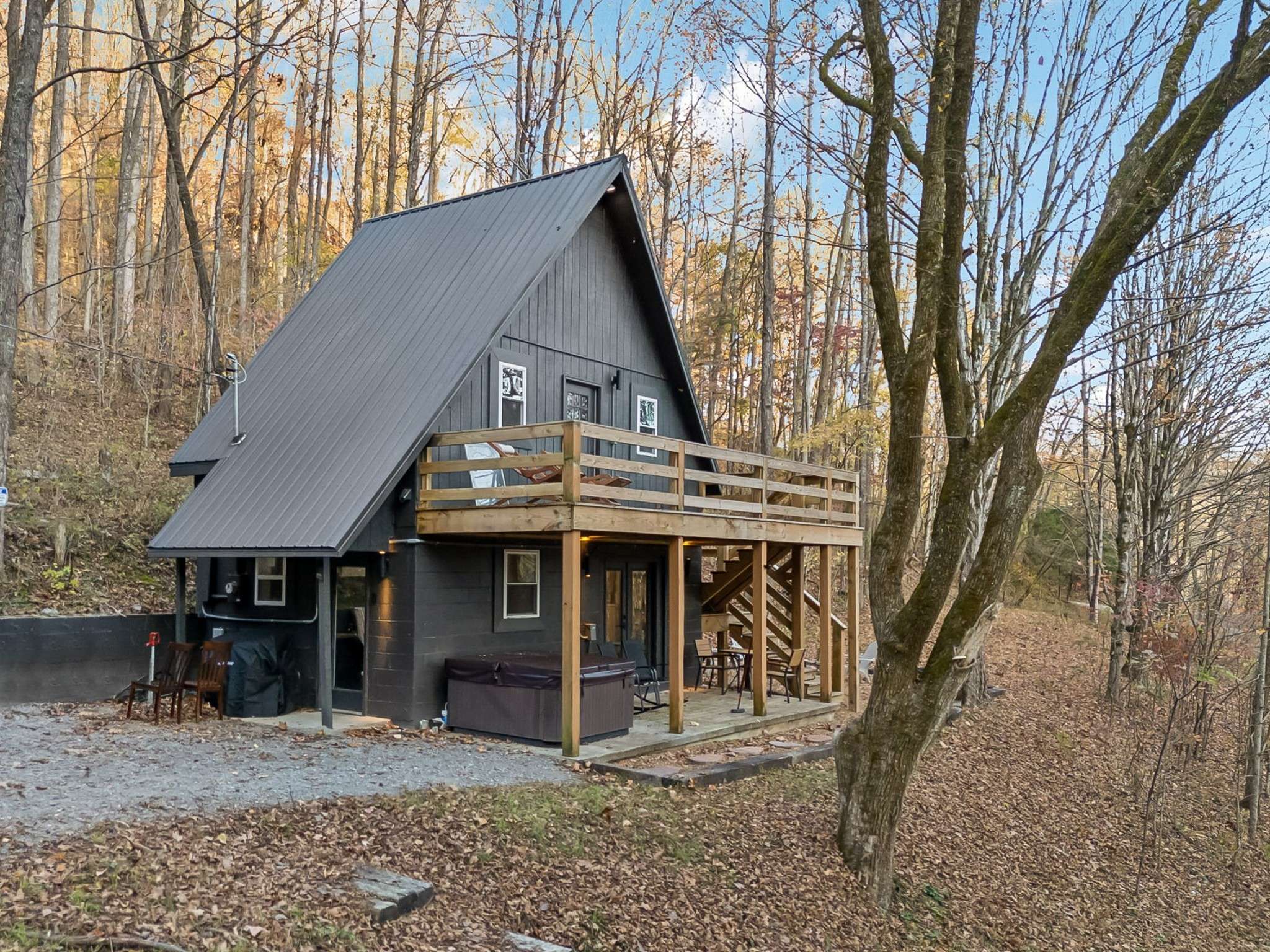 8861 Aunt Helen Road, Silver Point, TN 38582