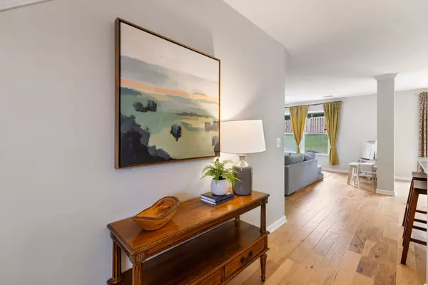 Nashville, TN 37221,7104 Commonwealth Cir