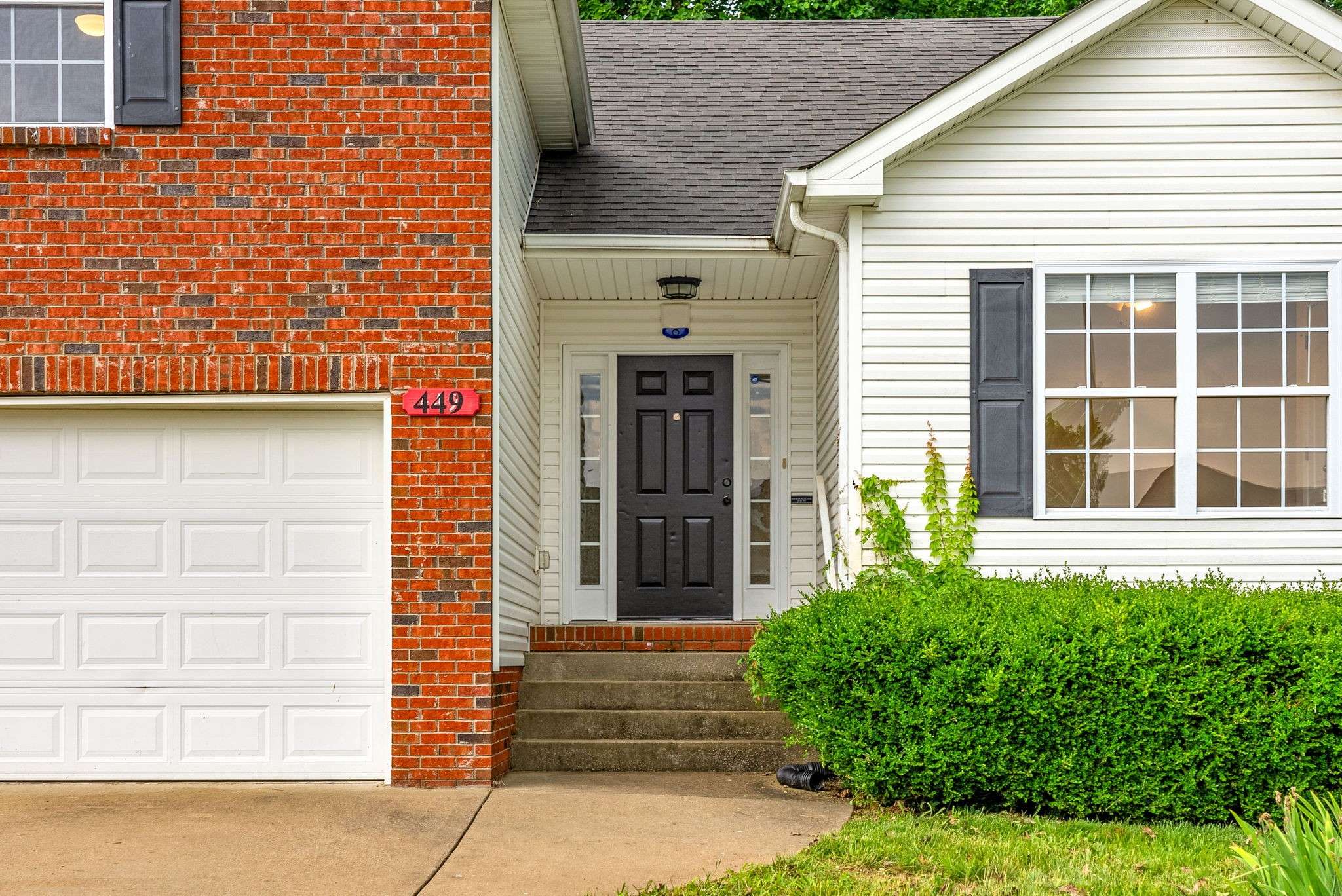 Clarksville, TN 37042,449 Piney Dr