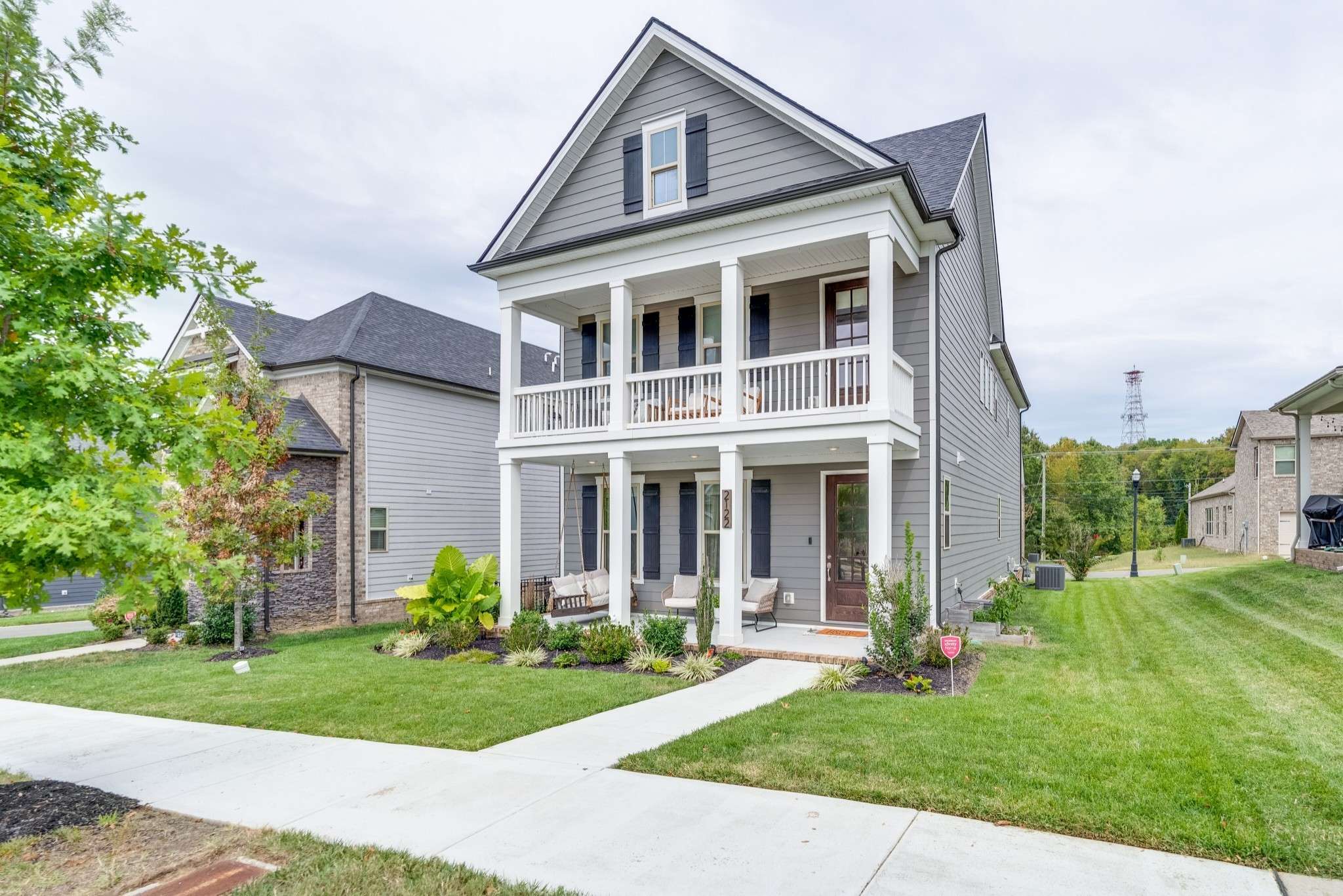 2122 Notchleaf Rd, Antioch, TN 37013