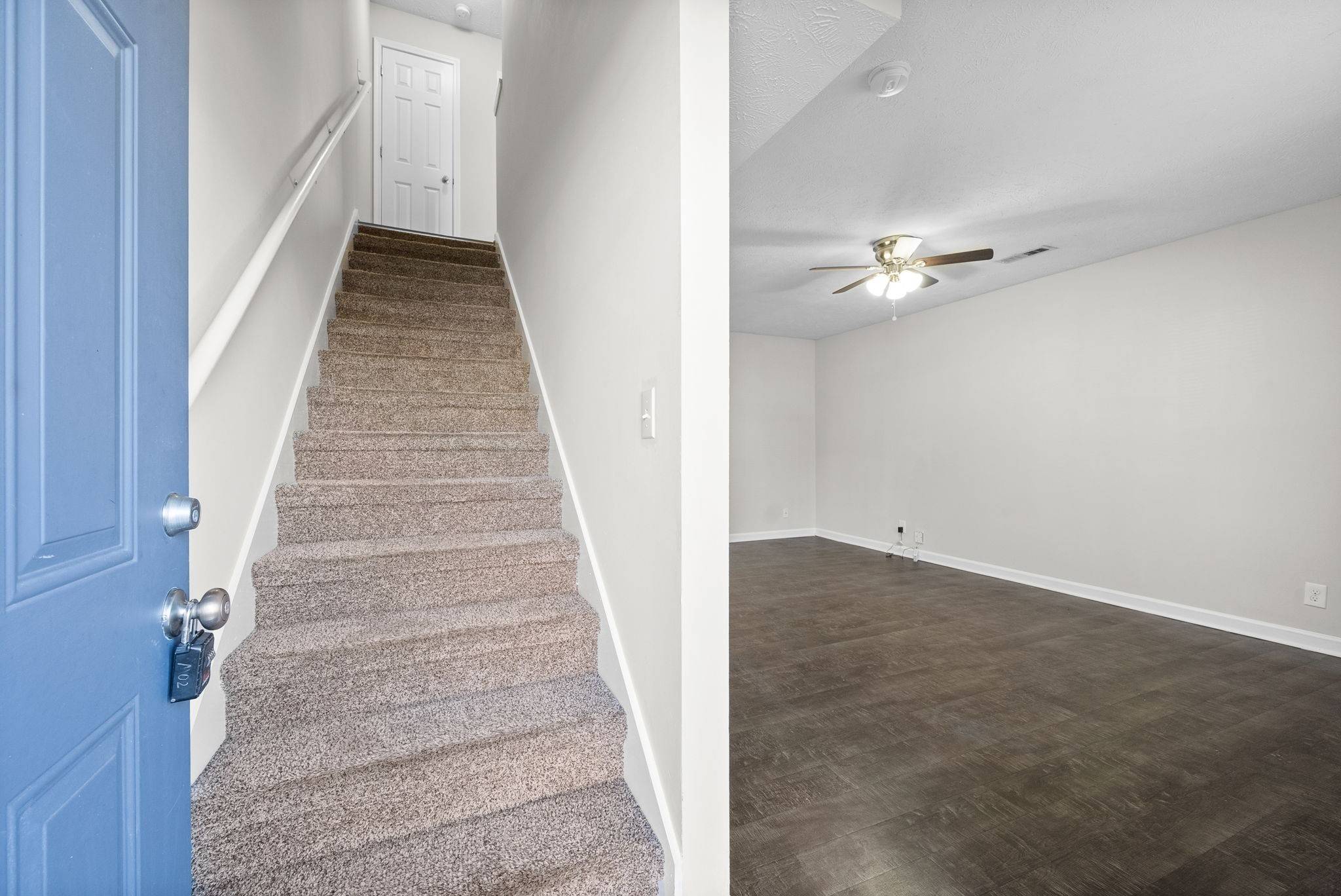 Clarksville, TN 37042,249 Executive Avenue #1B