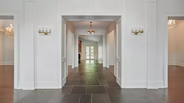 Nashville, TN 37215,4345 Chickering Ln