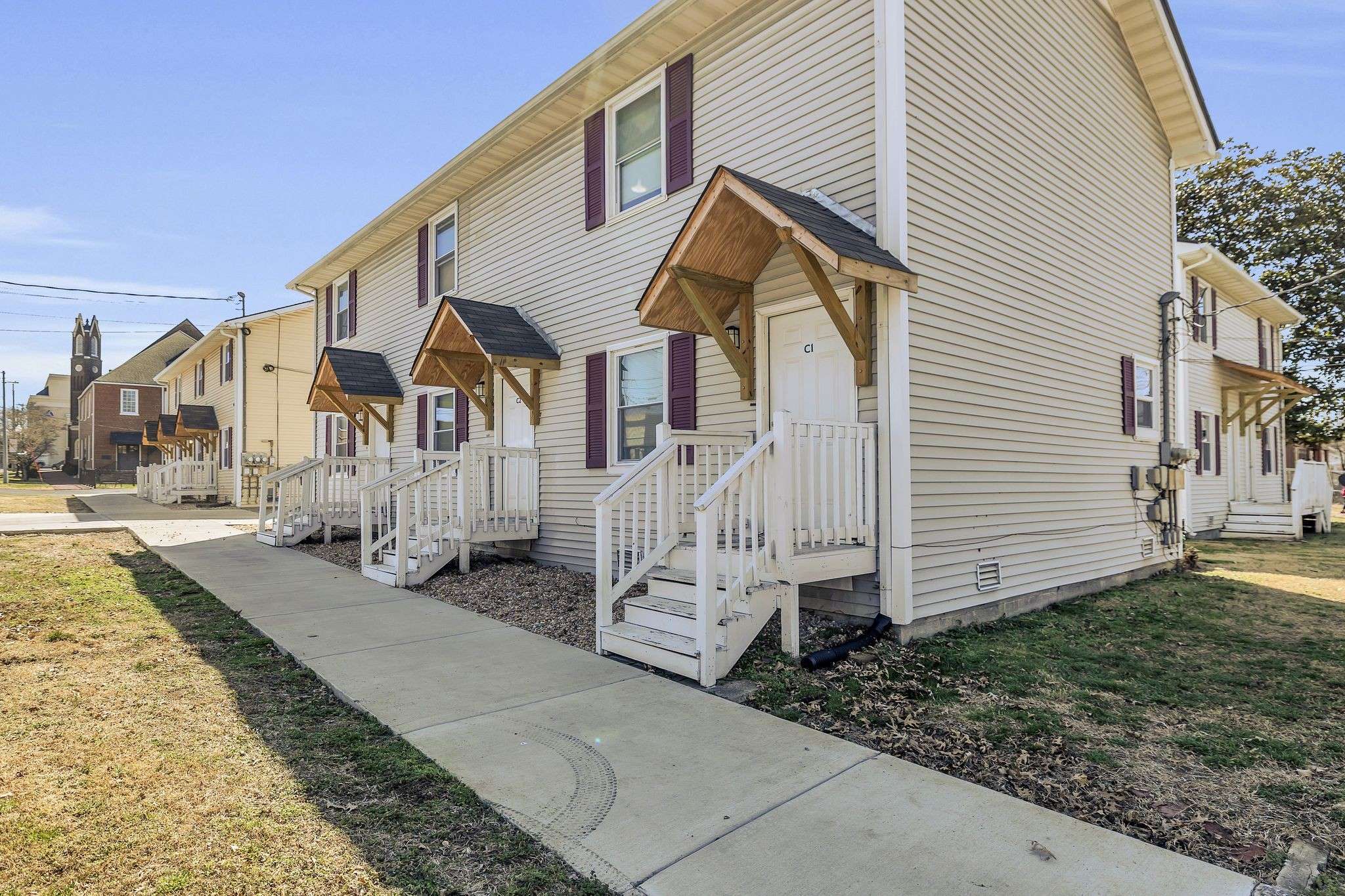Pulaski, TN 38478,219 W Flower St