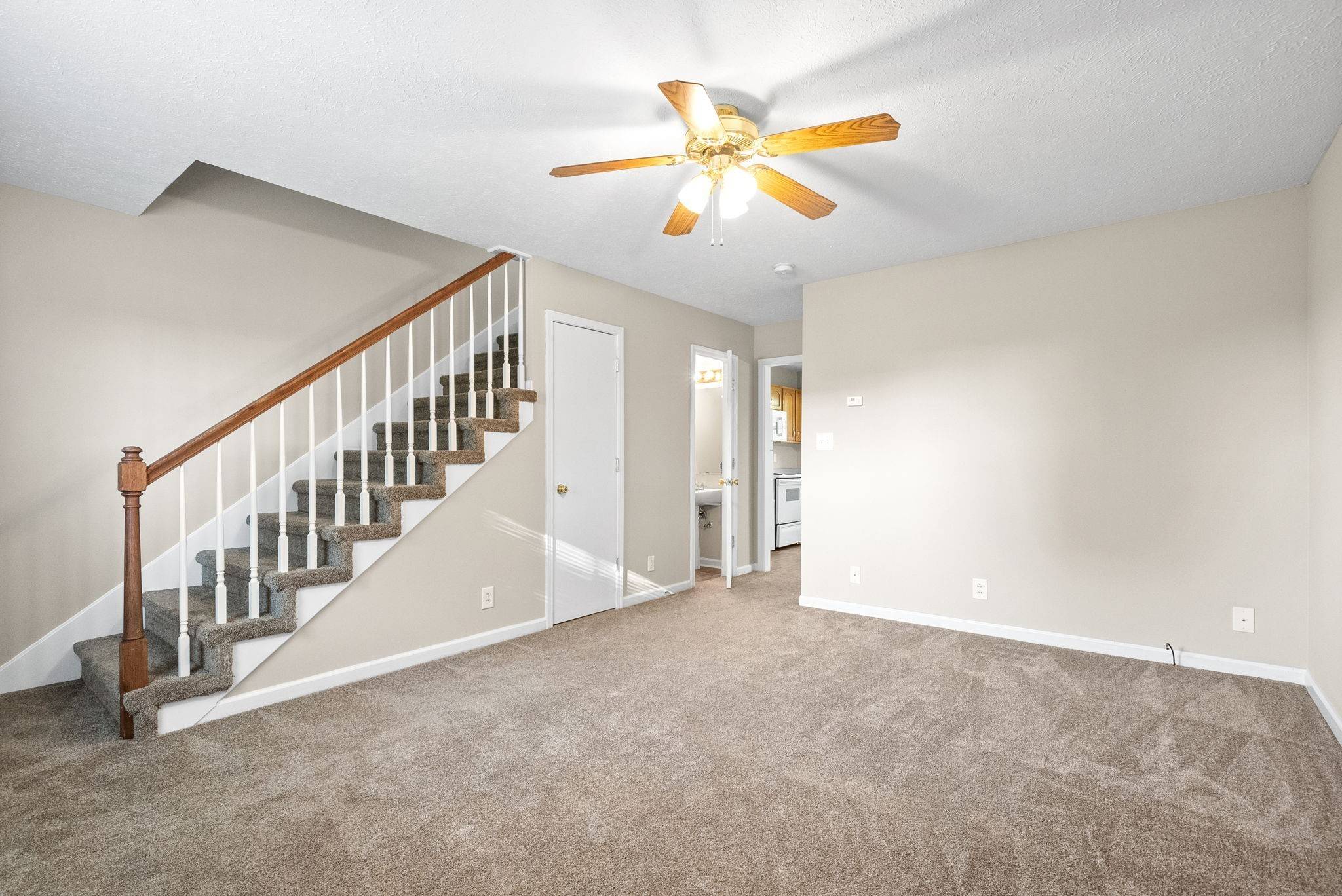 Clarksville, TN 37040,3830 Jockey Drive #B