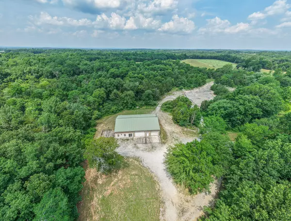417 Haskins Chapel Rd, Lewisburg, TN 37091