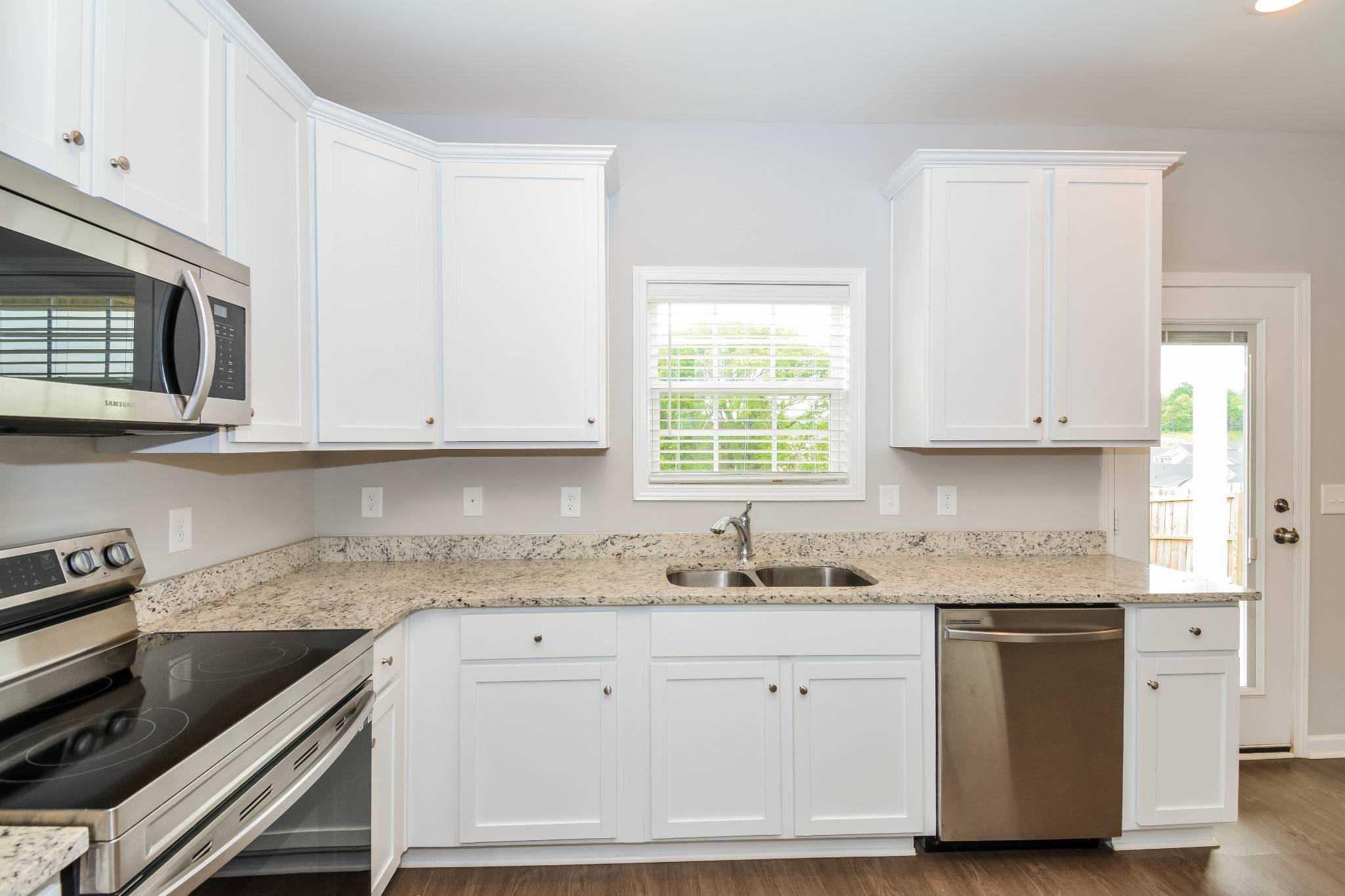 Columbia, TN 38401,1017 Echo Ridge Rd