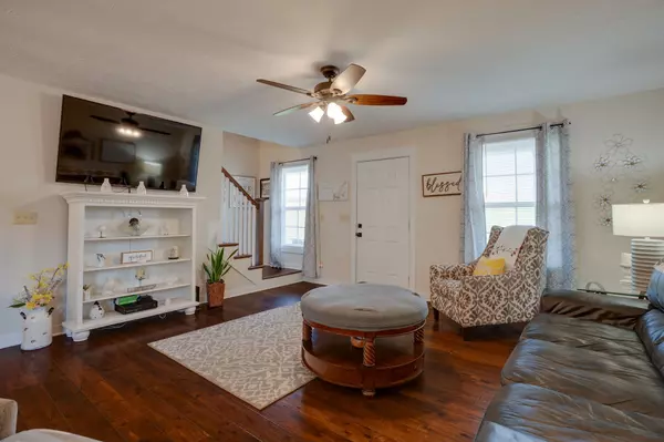 Lafayette, TN 37083,828 Kirbytown Rd
