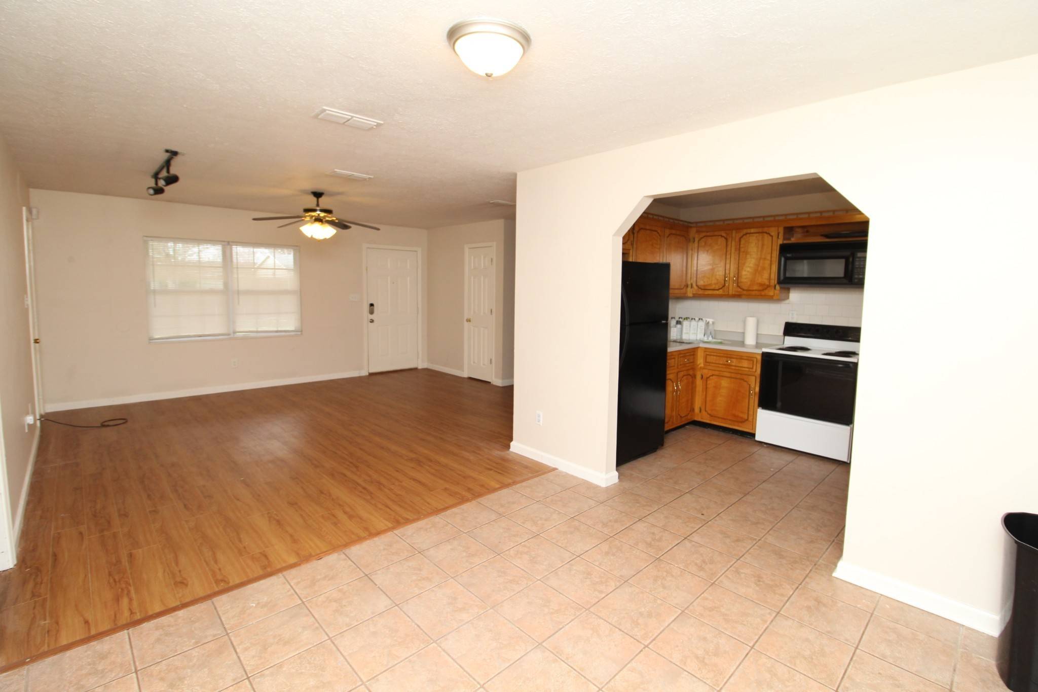Oak Grove, KY 42262,1174 Schatten St