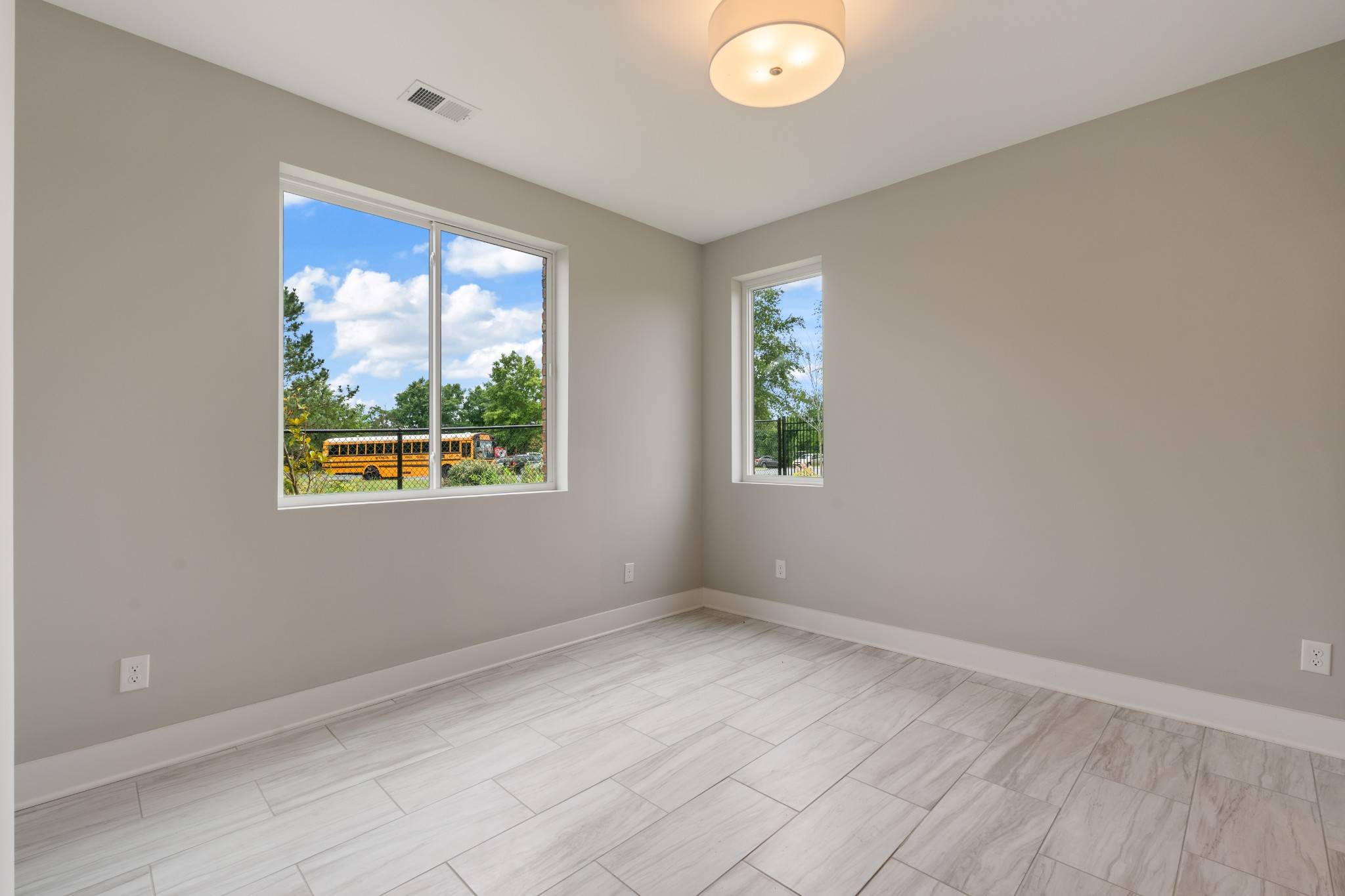 Nashville, TN 37207,496 W Trinity Ln #6