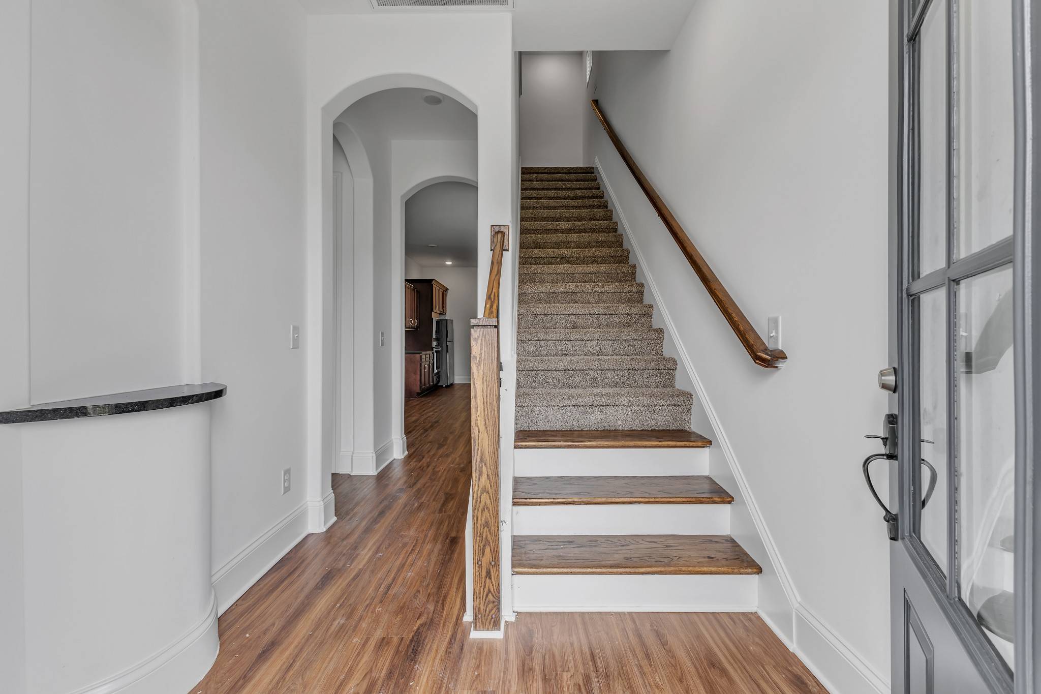 La Vergne, TN 37086,240 Sounder Cir