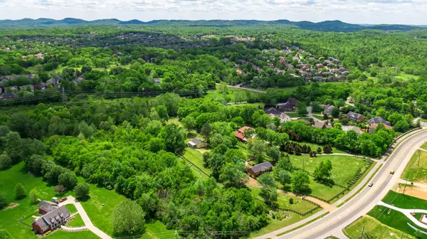 Brentwood, TN 37027,9727 Concord Rd