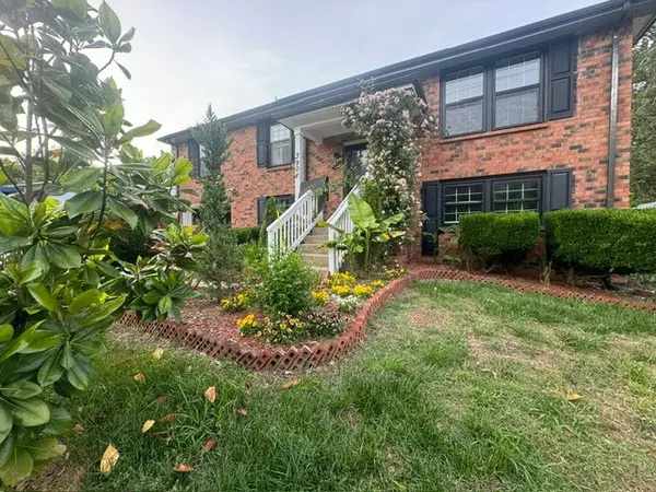 3908 Scotwood Dr,  Nashville,  TN 37211