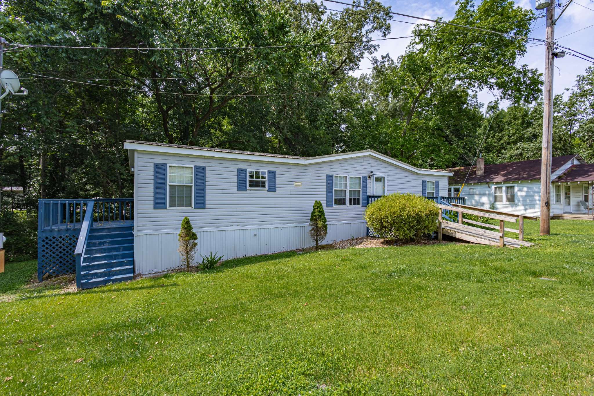 Estill Springs, TN 37330,301 Shasteen St