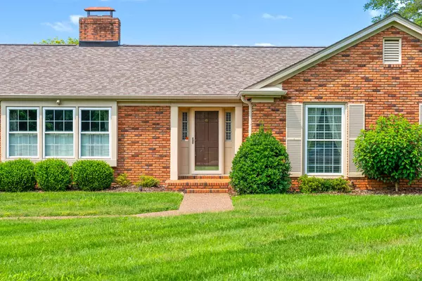 Hopkinsville, KY 42240,230 Fairway Ct