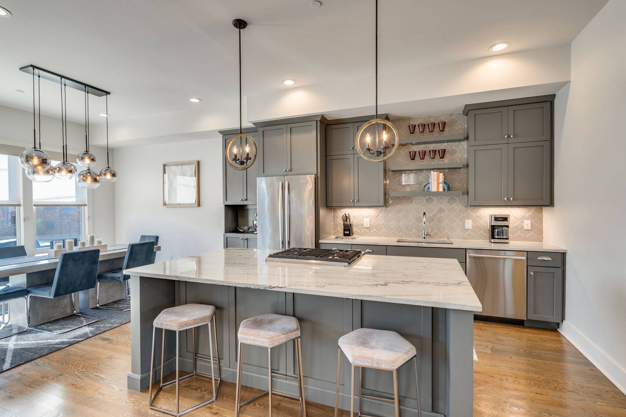 206 S 10th St, Nashville, TN 37206