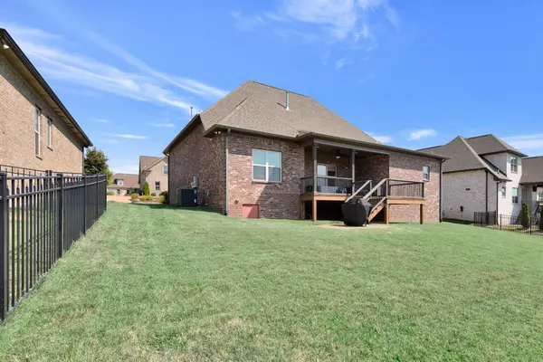 Lebanon, TN 37087,215 Ernest Dr