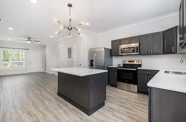 121 Bellvue Dr, Lebanon, TN 37090