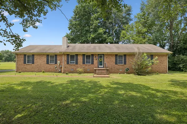 5003 Hays Dr,  Columbia,  TN 38401