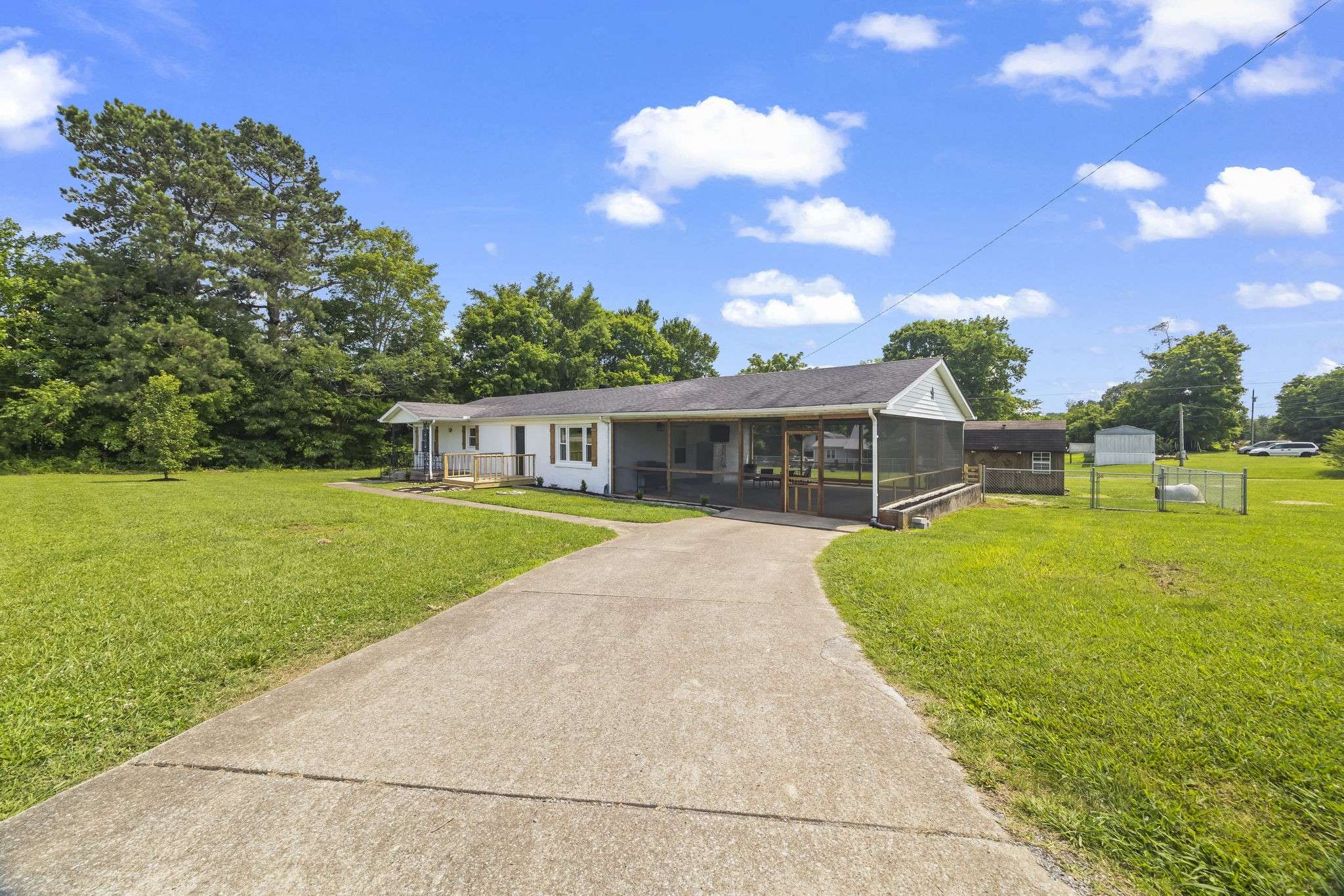 Dickson, TN 37055,3205 Sylvia Rd