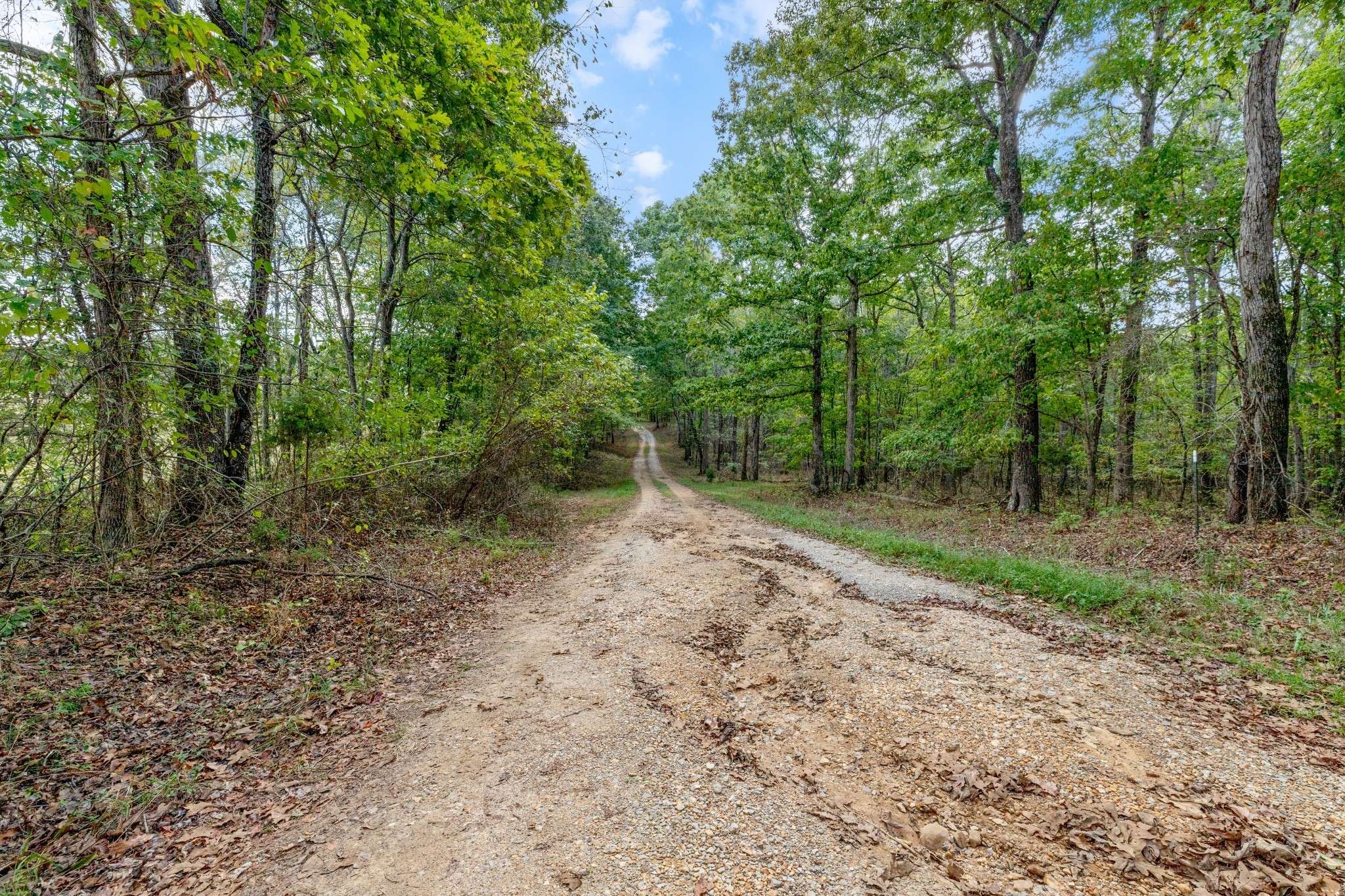 5500 Old Nashville Hwy, Mc Ewen, TN 37101