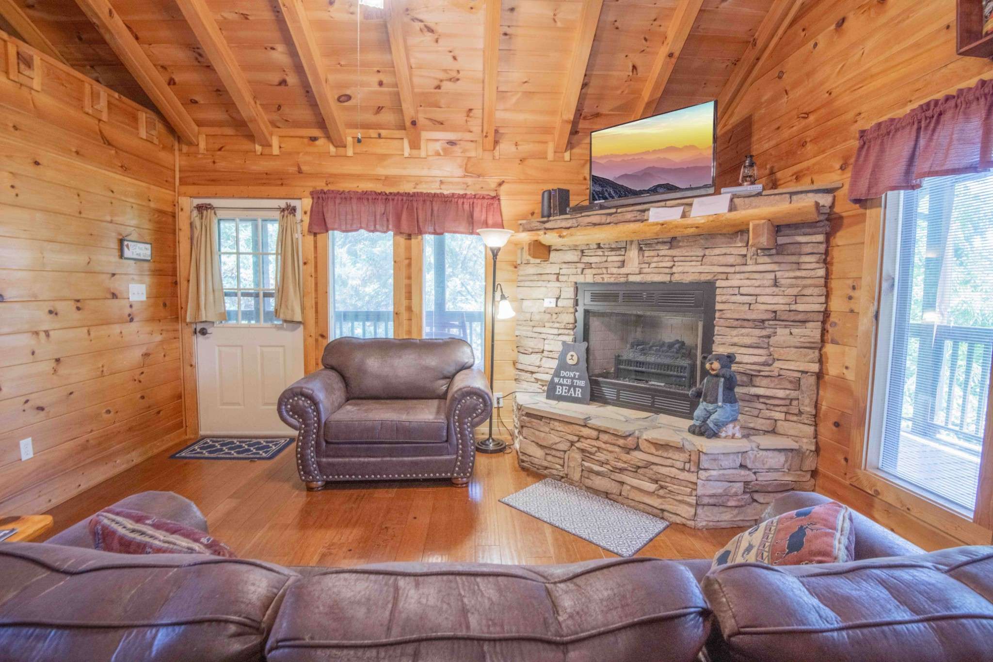 Sevierville, TN 37862,1615 Paradise Ridge Dr