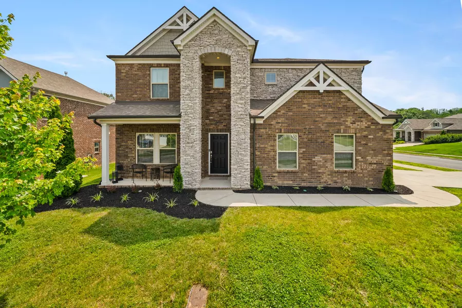 805 Dunbar Ct, Goodlettsville, TN 37072