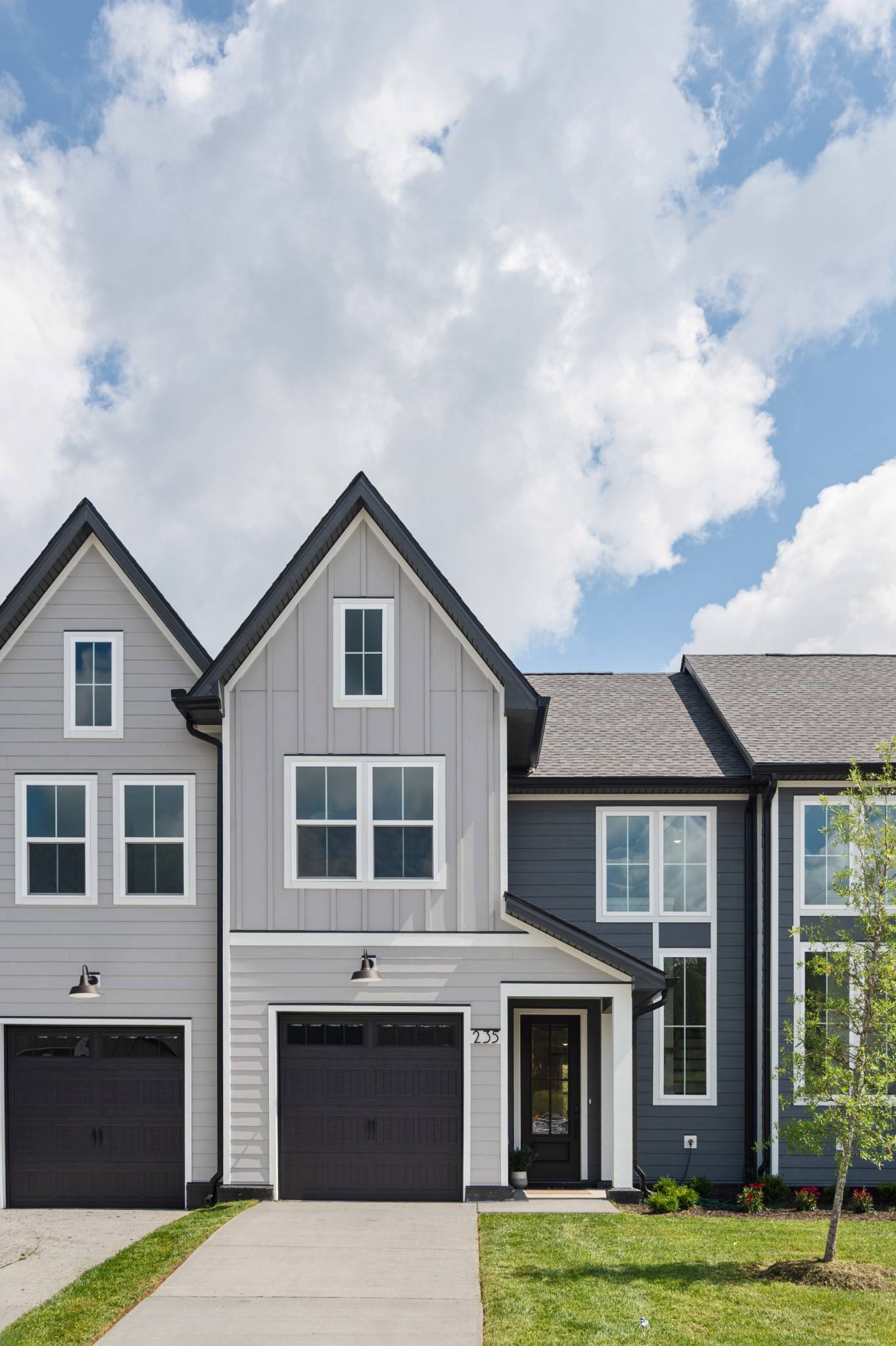 Murfreesboro, TN 37127,233 Panther Dr