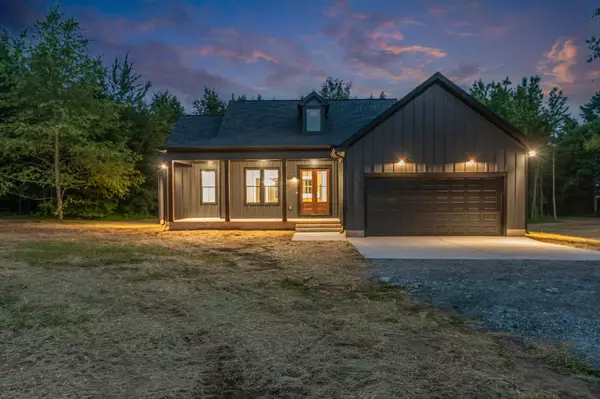 4106 Asbury Rd, Manchester, TN 37355