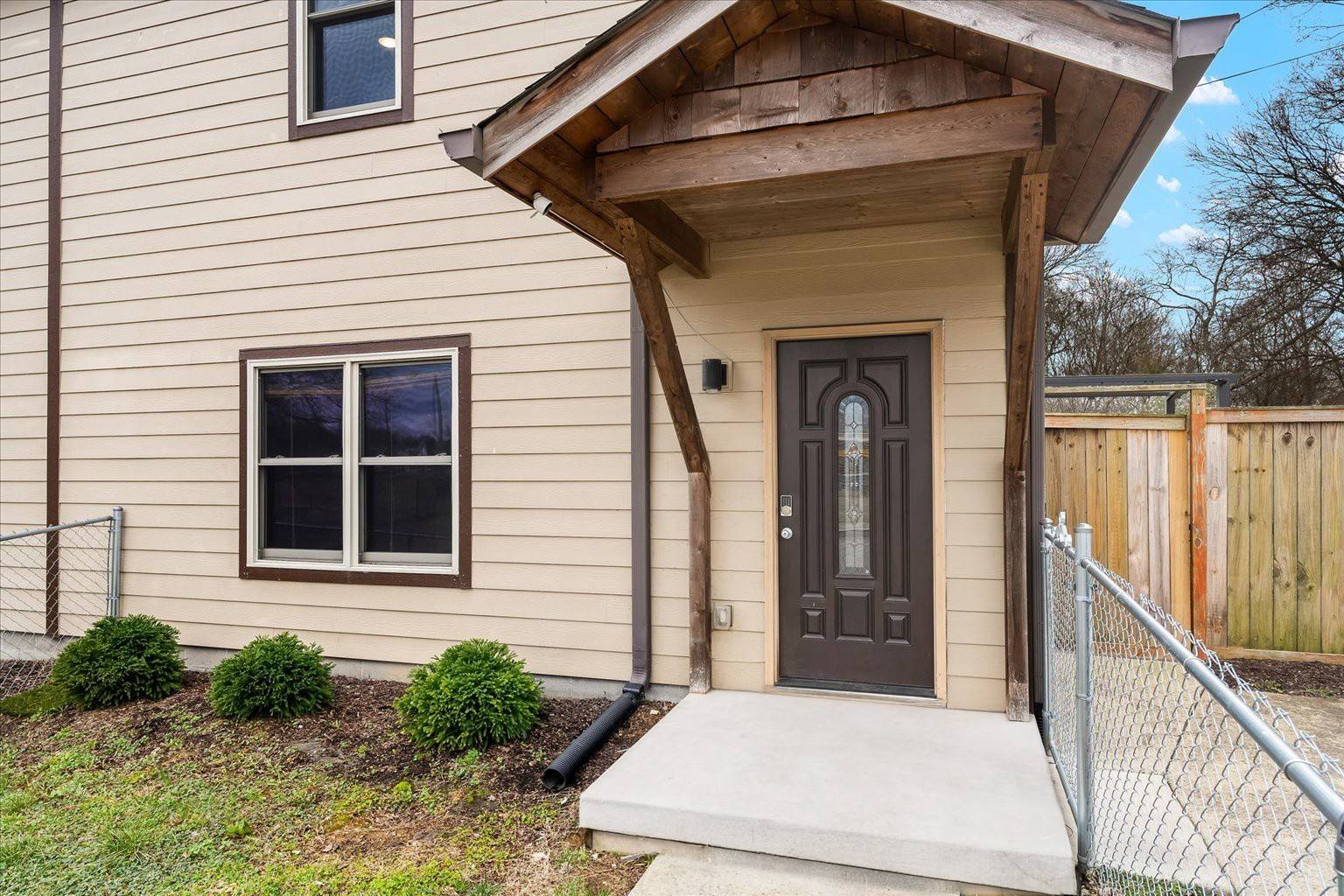 421 Joy Ave, Nashville, TN 37207
