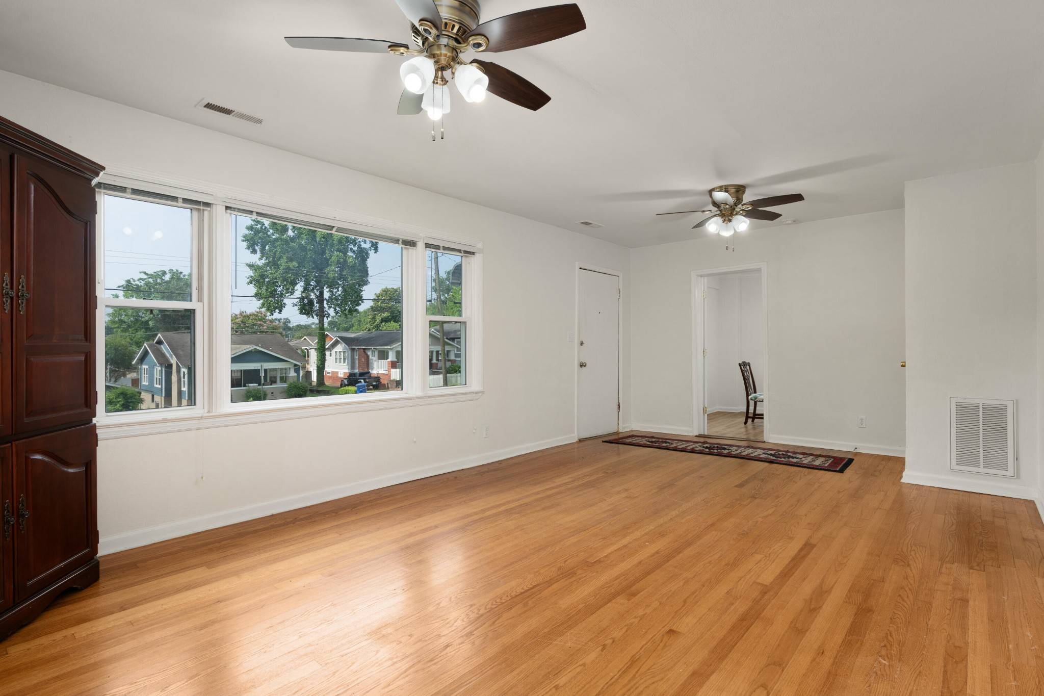 Chattanooga, TN 37405,711 Barton Avenue