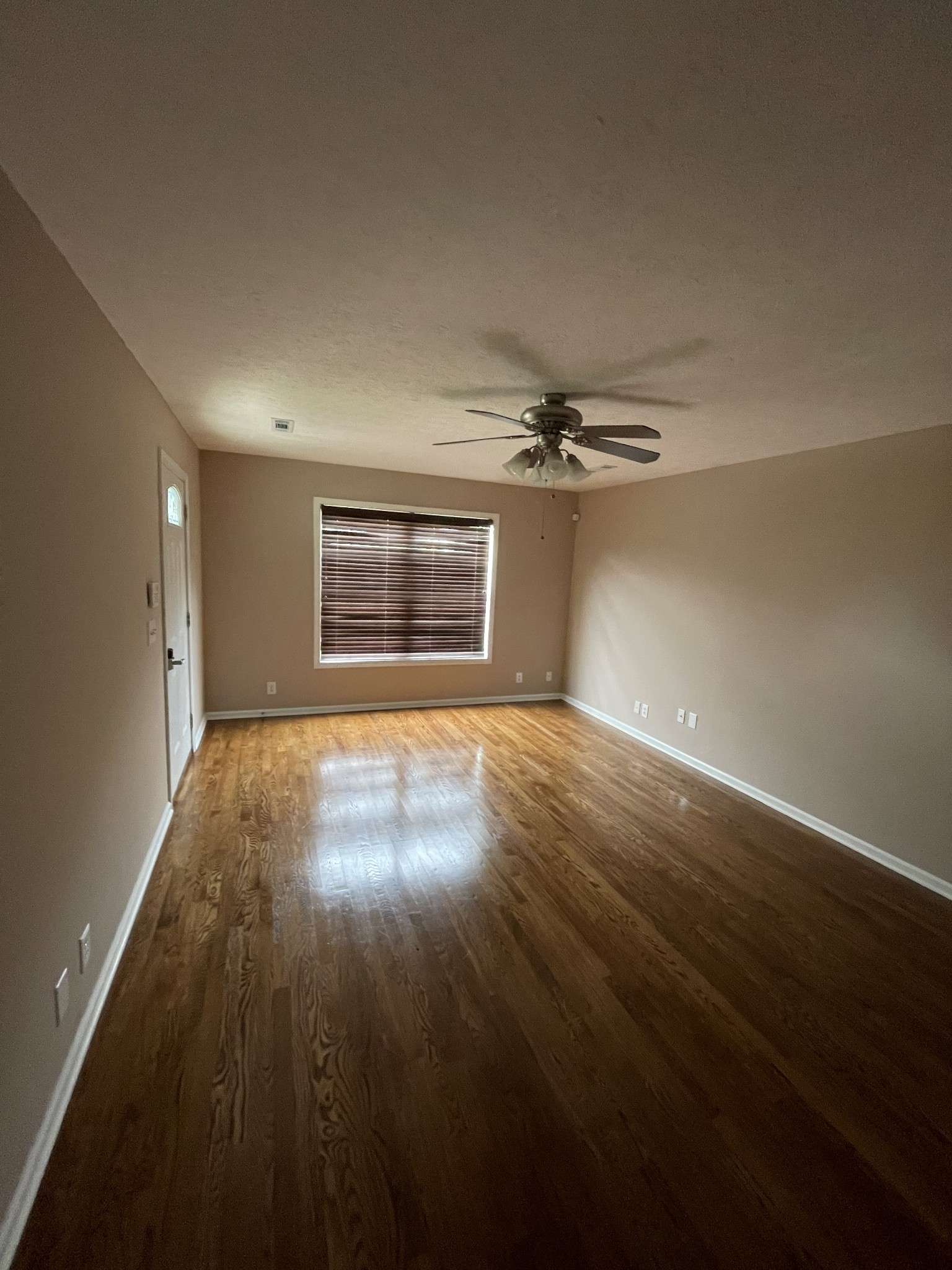 Clarksville, TN 37040,1053 Red Apple Ct