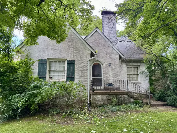 Nashville, TN 37205,4002 Woodmont Blvd