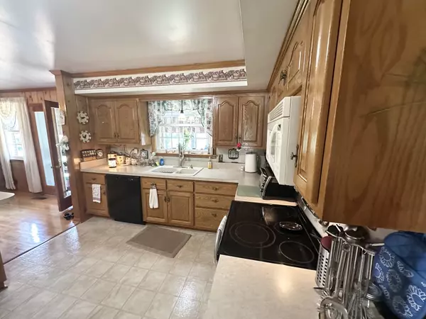 Hermitage, TN 37076,293 Bonnasprings Dr