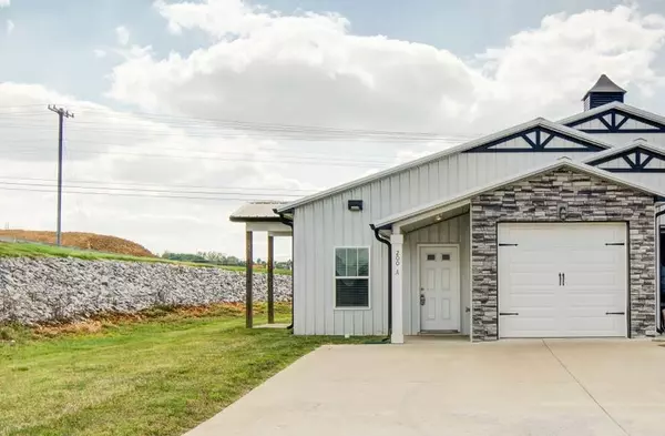 Clarksville, TN 37043,200 BAINBRIDGE DRIVE #A