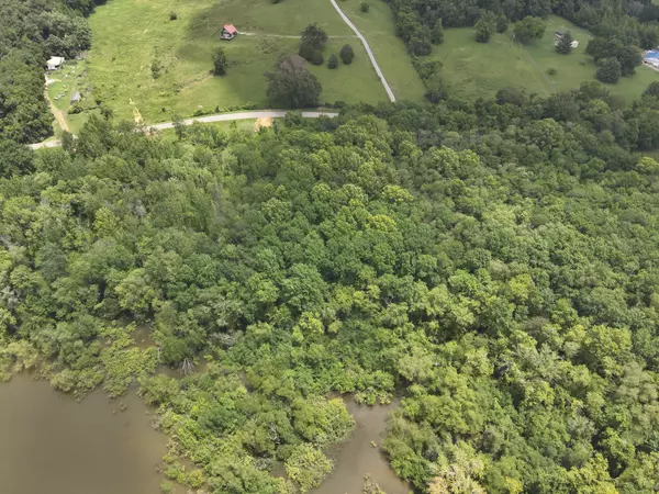 Linden, TN 37096,0 Toms Creek Rd