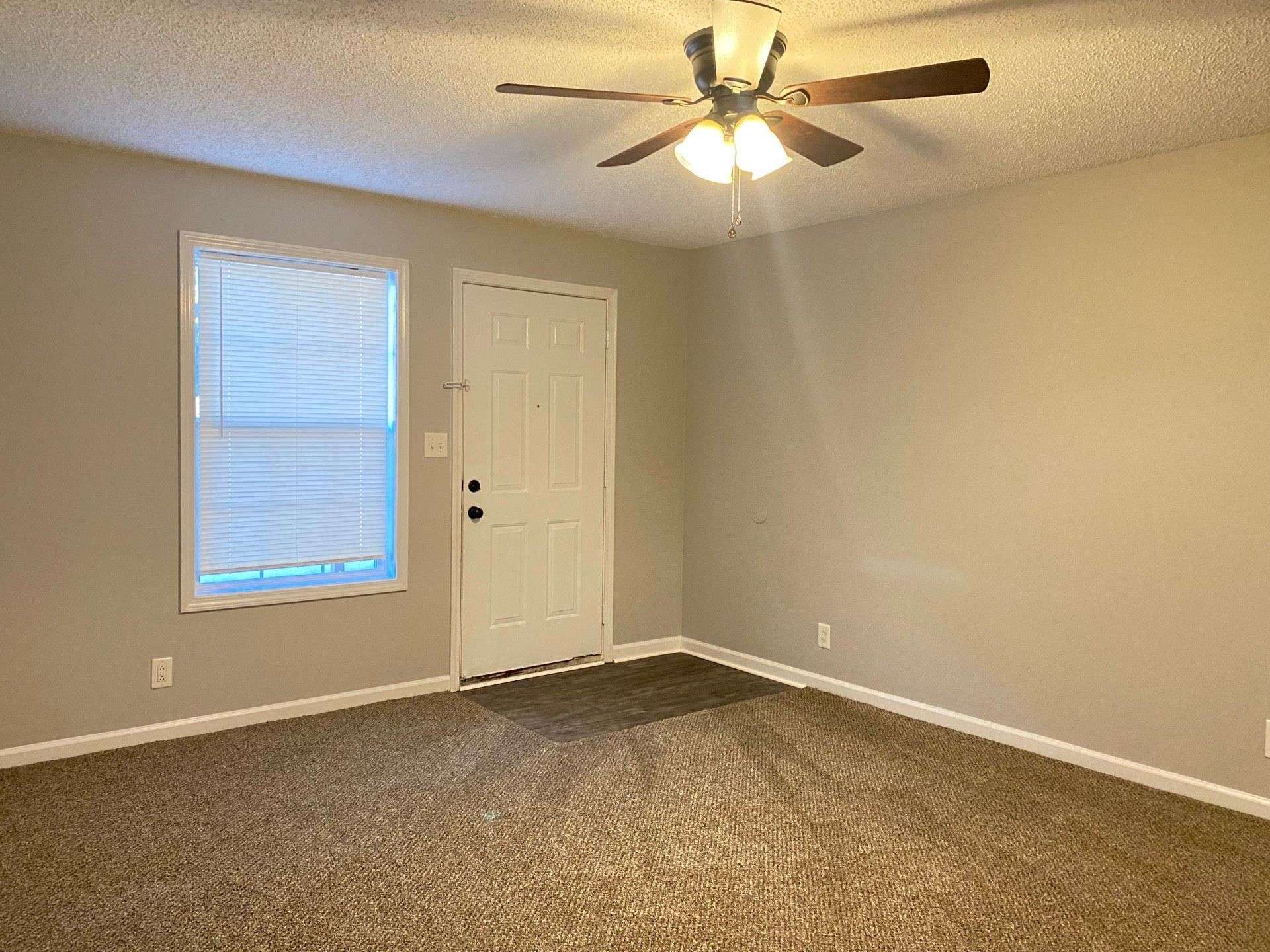 Clarksville, TN 37043,427 Alma Ln #G