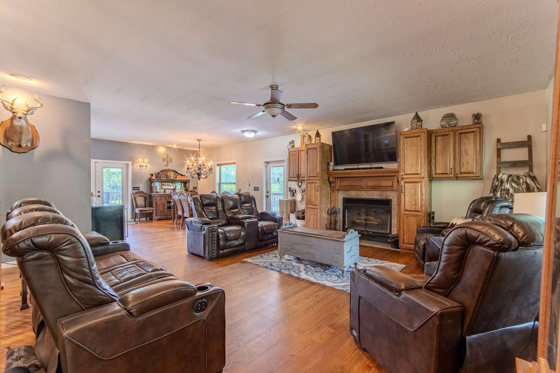 Hollow Rock, TN 38342,731 Barren Springs Rd