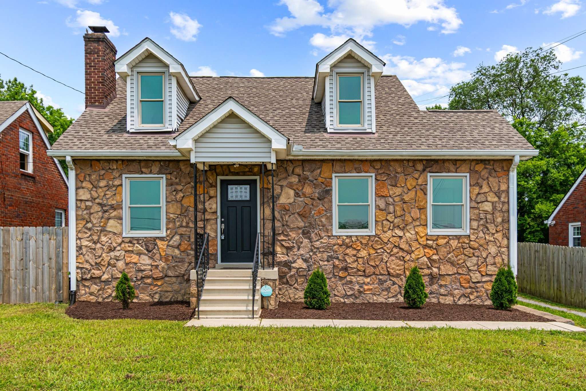 423 Edwin St, Nashville, TN 37207