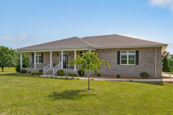 450 Low Gap Rd, Sparta, TN 38583