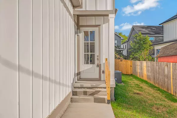 Nashville, TN 37209,520 Croley Dr #A (Right Side)