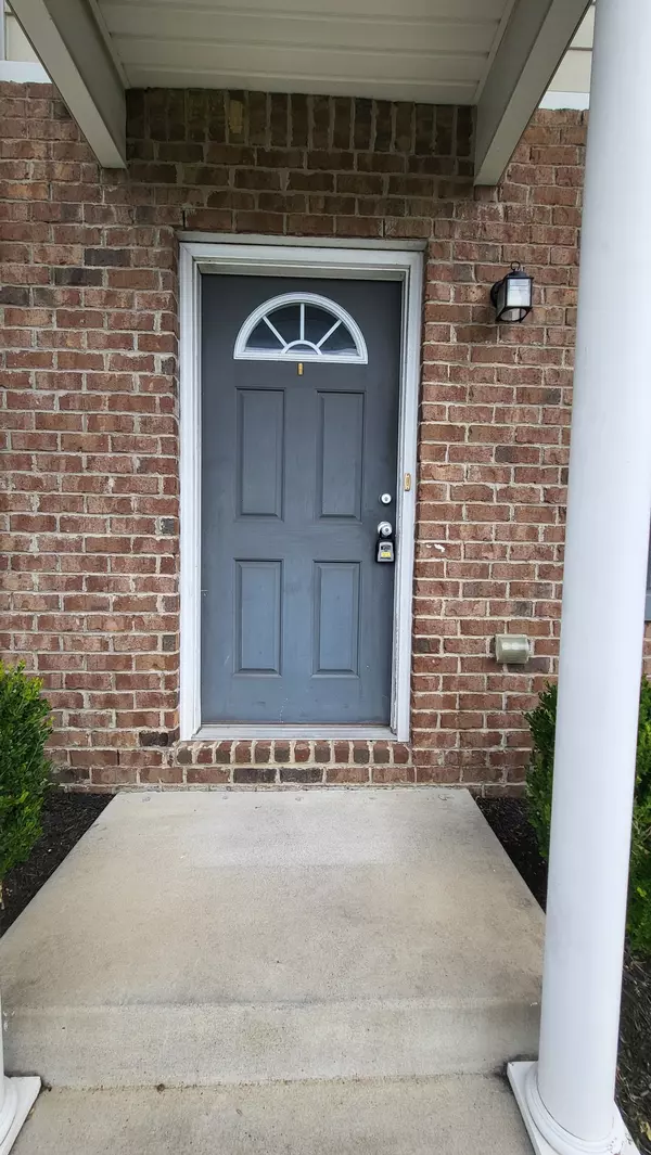Nashville, TN 37211,2005 Pinecrest Dr