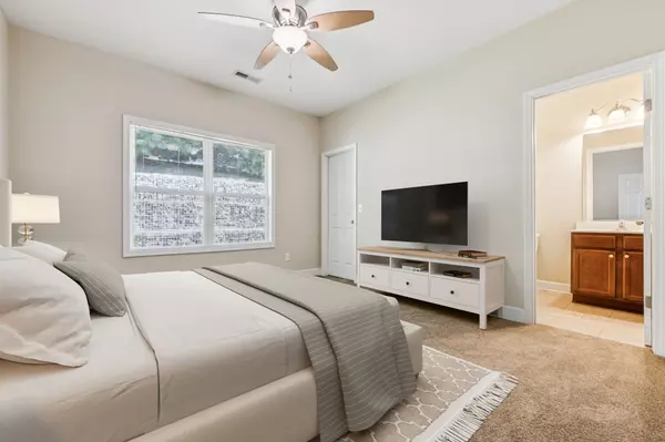 Nashville, TN 37211,2005 Pinecrest Dr