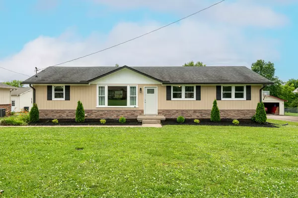 114 Crestview Dr, Hendersonville, TN 37075