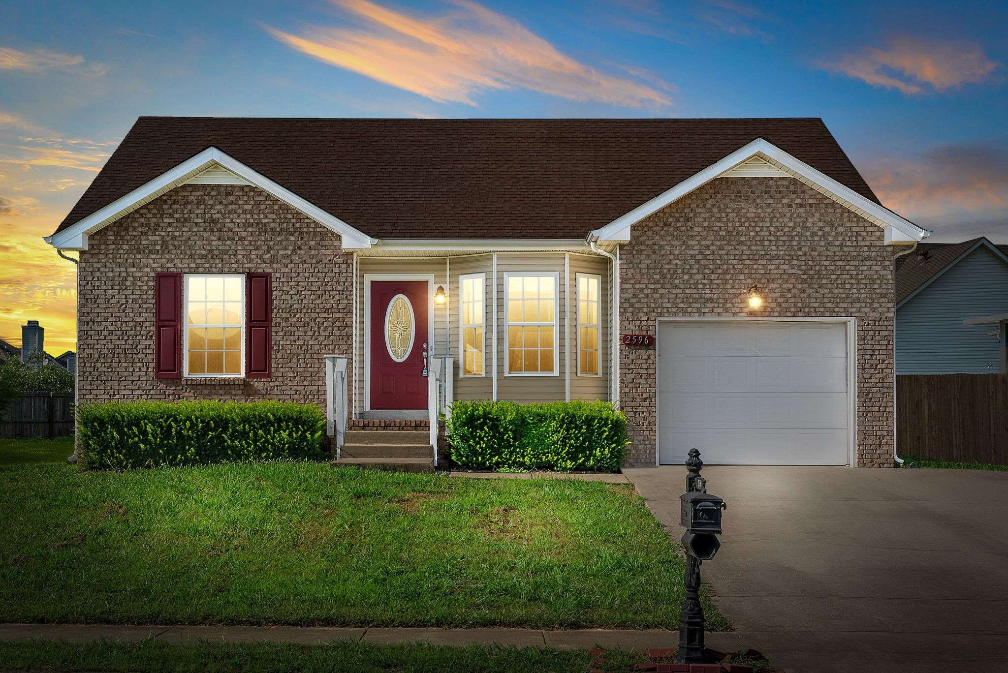2596 Cider Dr, Clarksville, TN 37040