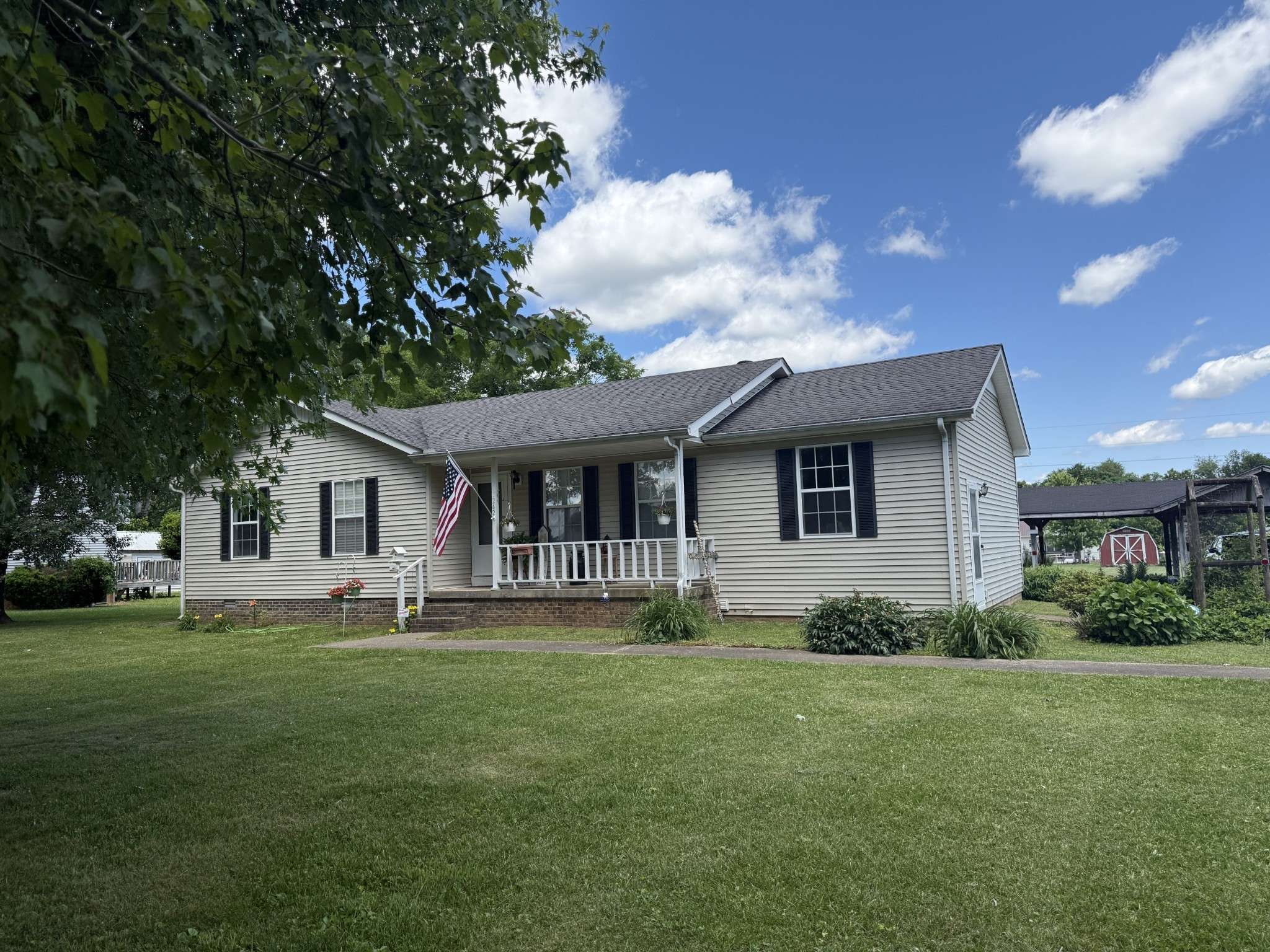 Lafayette, TN 37083,242 Kay Cir