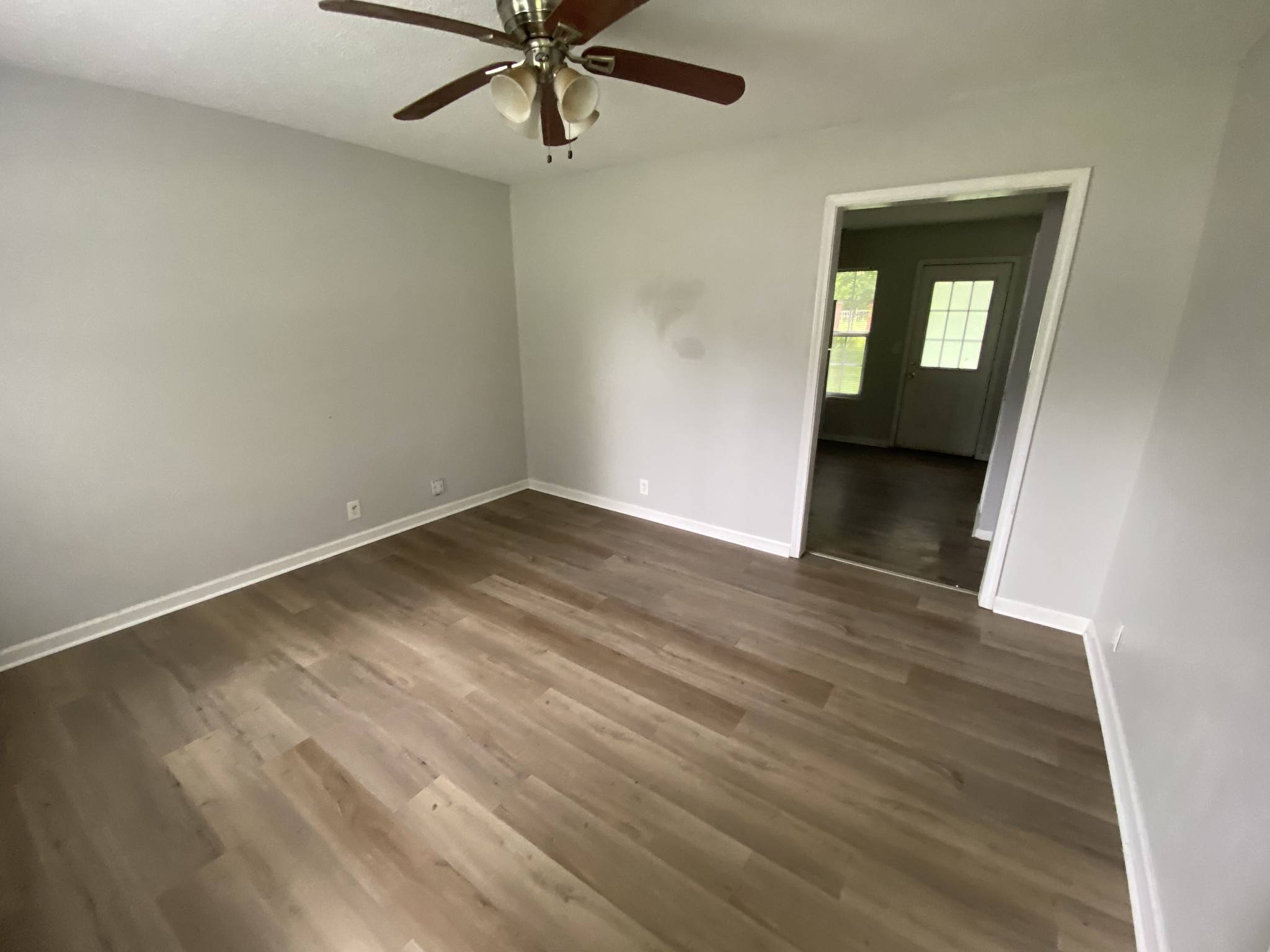 Oak Grove, KY 42262,109 Gail St